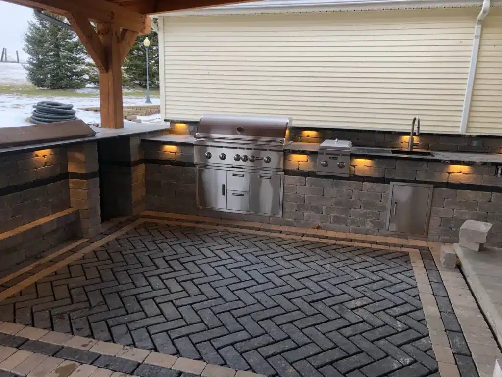outdoor kitchen build